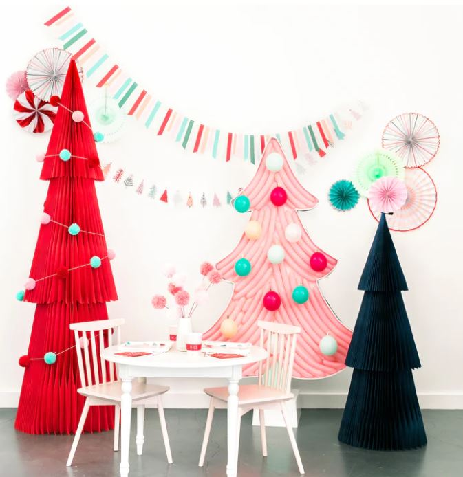 Oui Party Christmas Fans