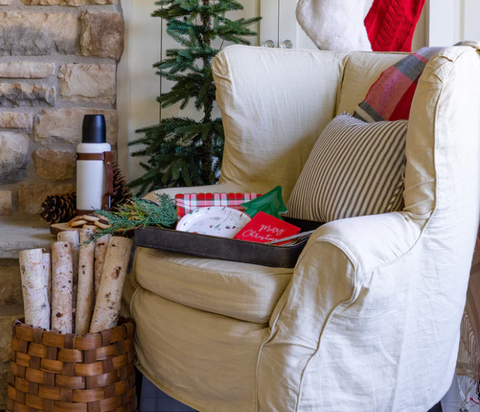 Red and Green Plaid Square Plates